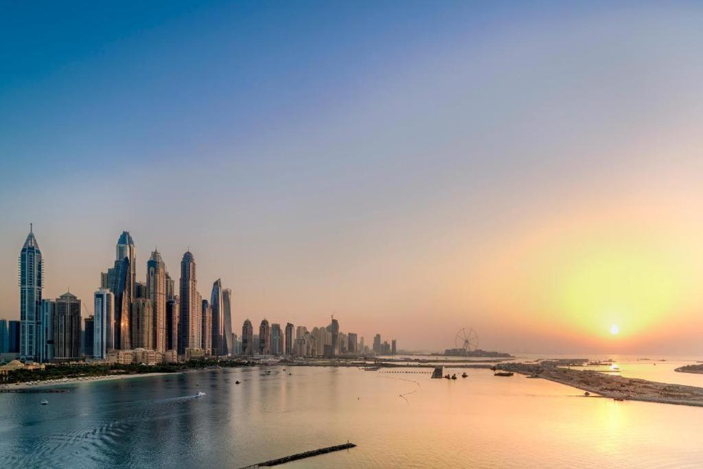 Five Palm Jumeirah 2Br Luxury Penthouse , Full Marina See View With Private Pool Dubai Bagian luar foto